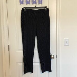 EUC | BRIGGS women’s black white vertical‎ striped pull on dress pants — large